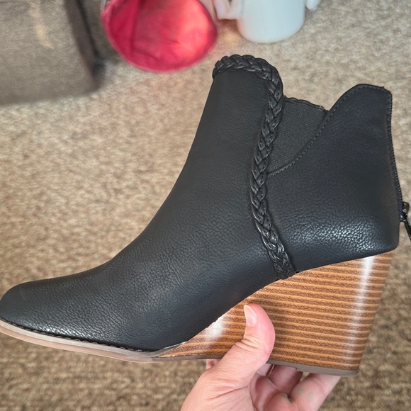 Maurices Sleek Black Ankle Boots - Picture 8 of 8